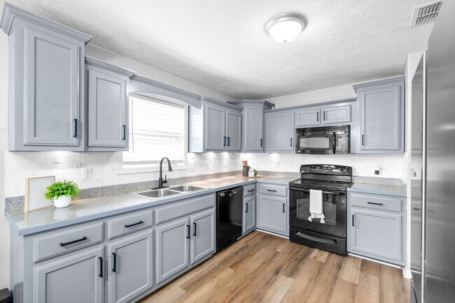 Building Photo - Gorgeous 3 Bedroom 2.5 Bath Home For Rent!!!