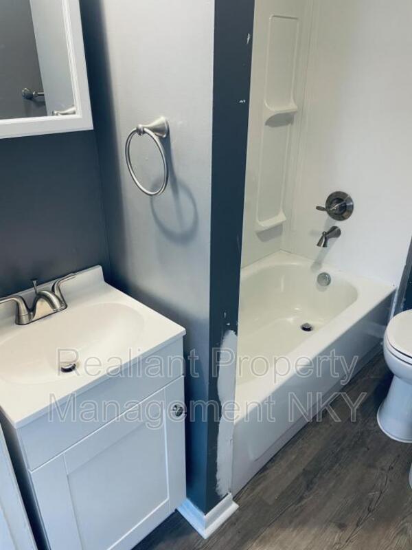 Building Photo - 5368 Mary Ingles Hwy