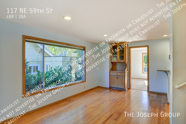 Building Photo - 117 NE 59th St