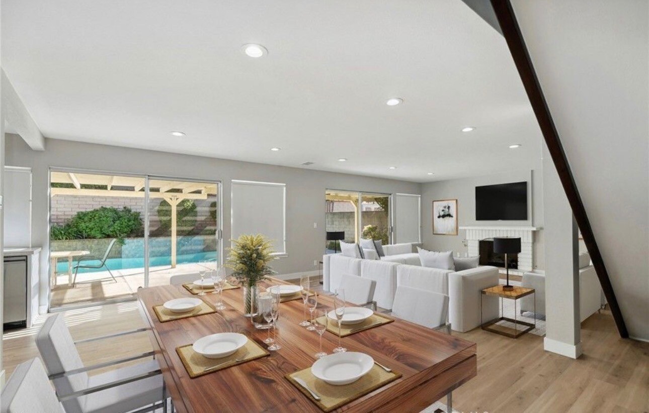 Building Photo - 17552 Wayne Ave