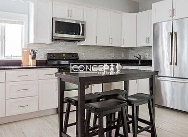 Building Photo - 7A Story St. Unit 2B