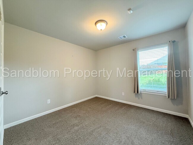 Building Photo - For Lease | Bixby | Available Now!