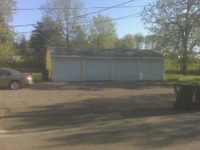 Building Photo - 3165 Karth Rd