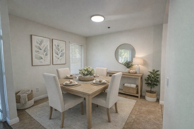 Building Photo - Front View of the Lake! Bright 2BR/2BA Ground Floor Condo with Tile Flooring & Parking