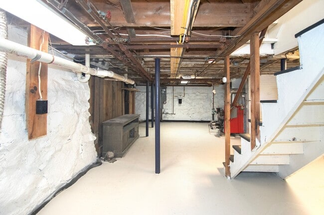 Building Photo - Amazing, Rarely Available Farmhouse with Carriage House and Garage