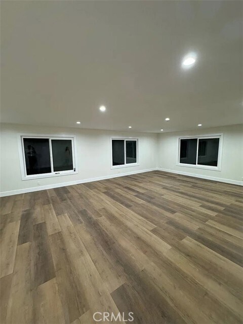 Building Photo - 6832 Loyola Dr