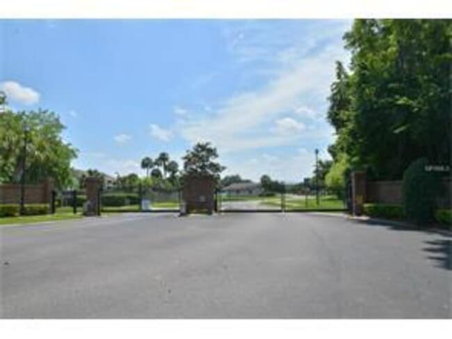 Building Photo - Beautiful 4/2 home in Lovely Venetian Bay Gated Community