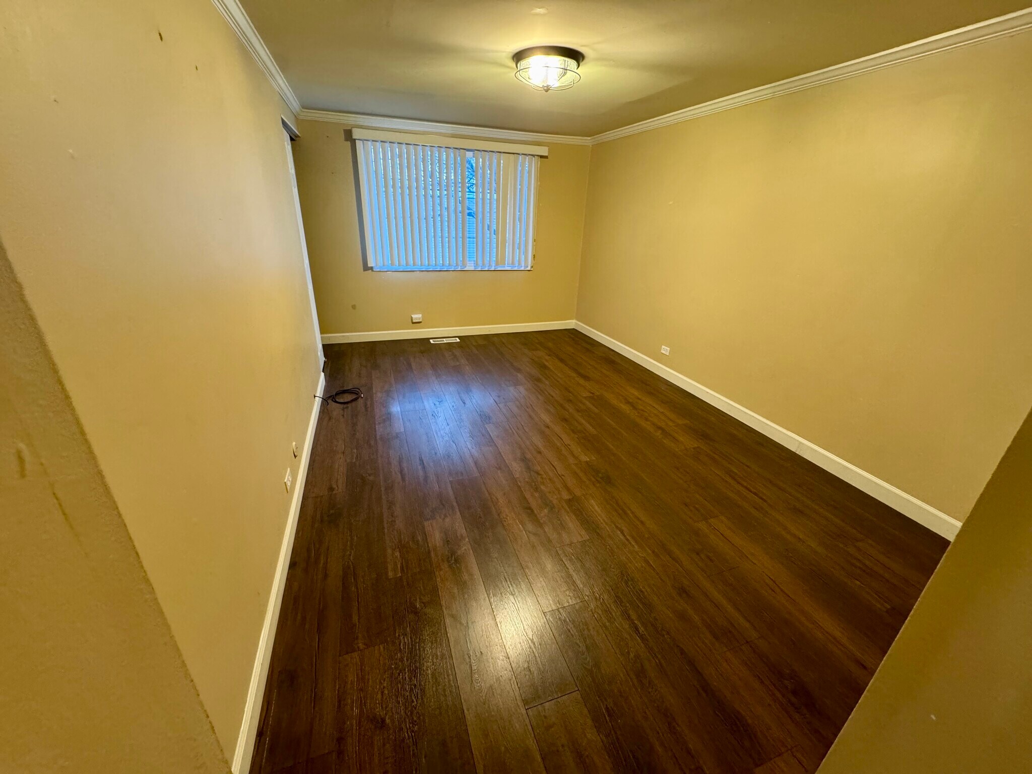 Building Photo - 3023 Wakefield Dr