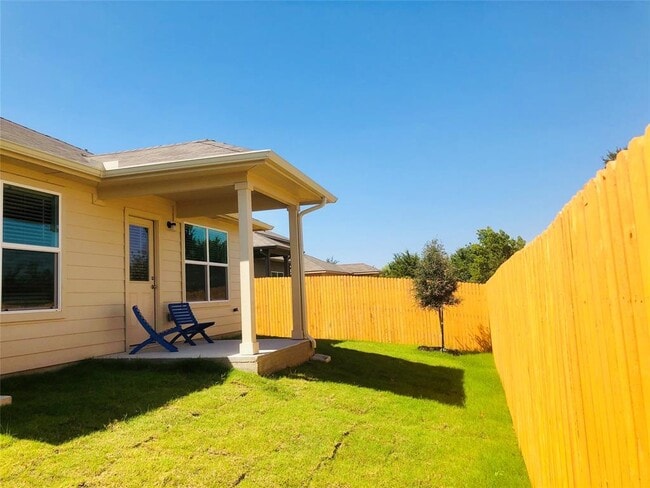 Building Photo - 13941 Heidhorn Dr