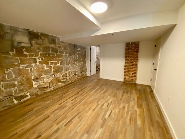 Building Photo - Brand New Luxury Apartments Steps from Beltline