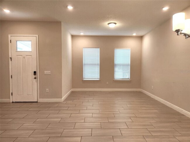 Building Photo - 15044 Guava Bay Dr