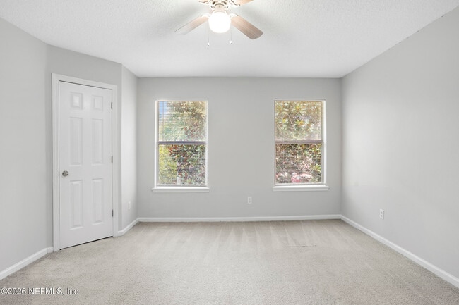 Building Photo - 624 Southbranch Dr