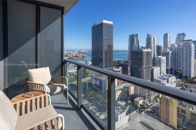 Primary Photo - 159 NE 6th St