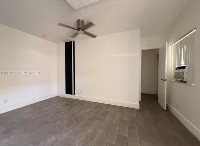 Building Photo - 3515 Van Buren St