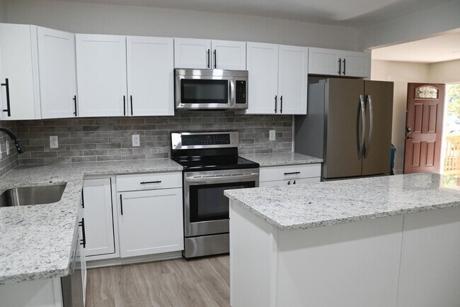 Large island - 2429 Remount Rd