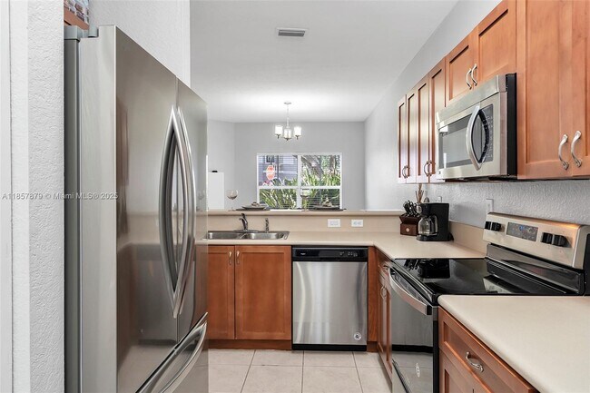 Building Photo - 4964 SW 140th Terrace