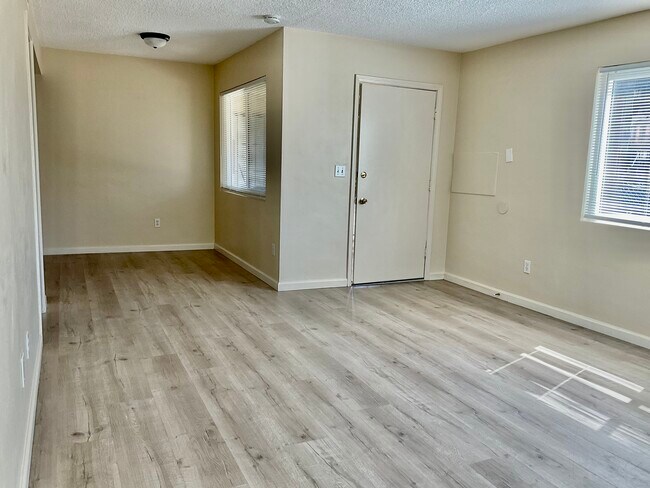 Building Photo - 41606 Marine Dr