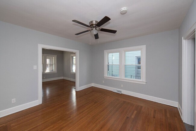 Building Photo - 4507 Ashland Ave