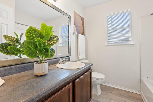 Building Photo - 11853 Gaelic Dr