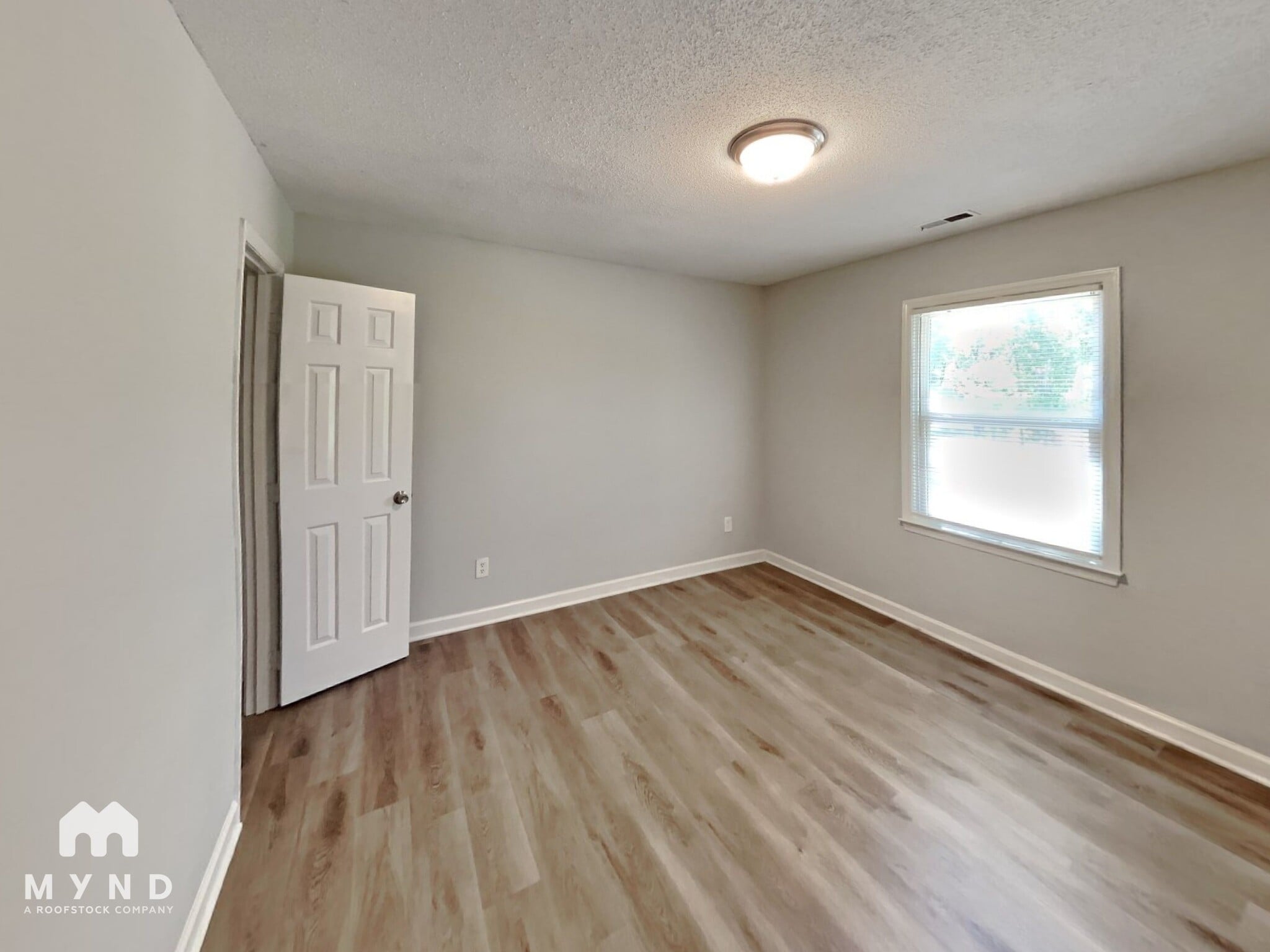 Building Photo - 12309 Rock Canyon Dr