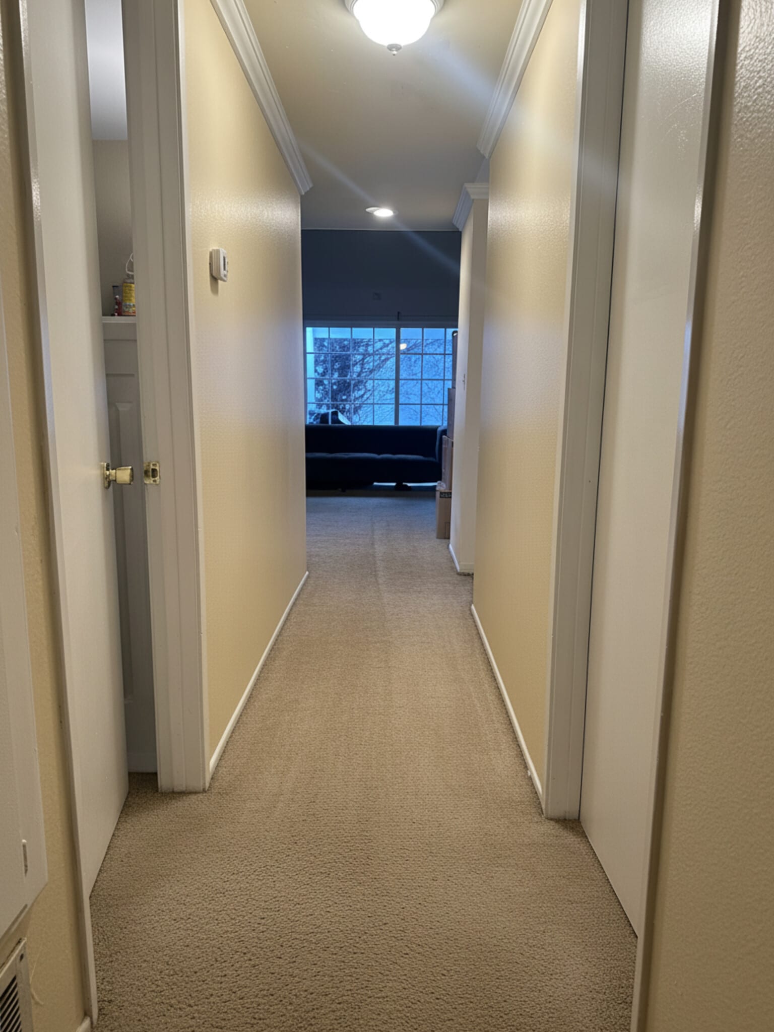 Building Photo - 1444 W 8th St