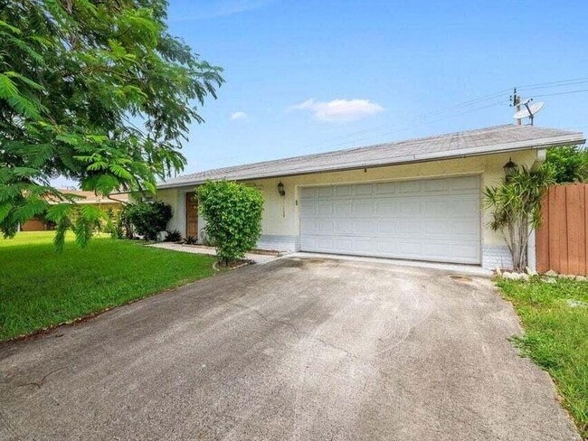 Building Photo - 6088 Plains Dr