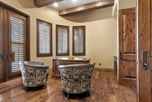 Building Photo - 514 Mandalay Ct