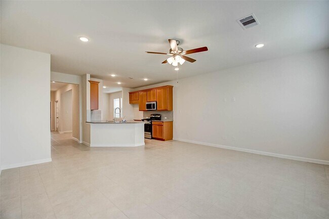 Building Photo - 18827 Carlisle Landing Ln