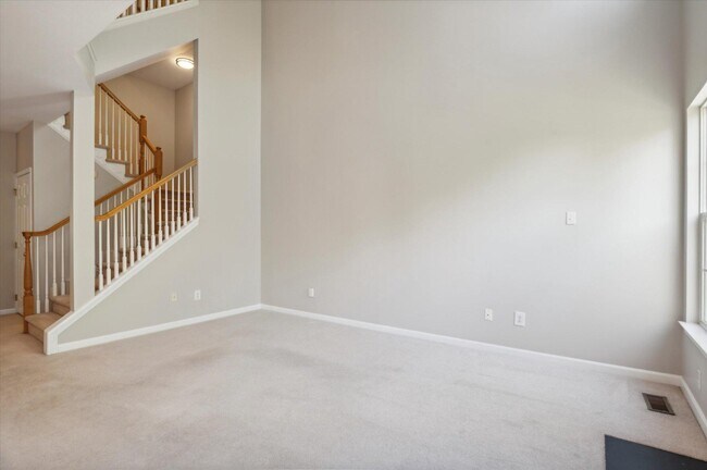 Building Photo - 103 Birchwood Dr
