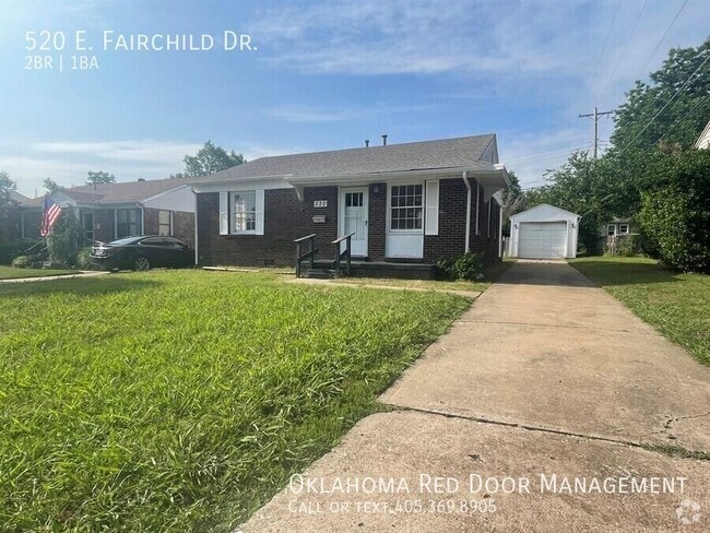 Building Photo - 520 E Fairchild Dr