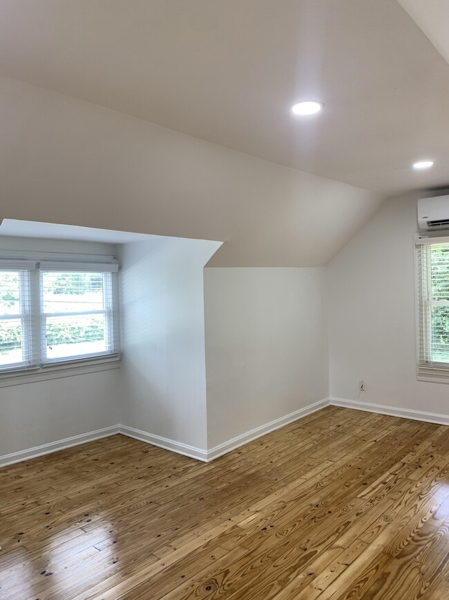 Building Photo - 2328 Johnson Ferry Rd NE