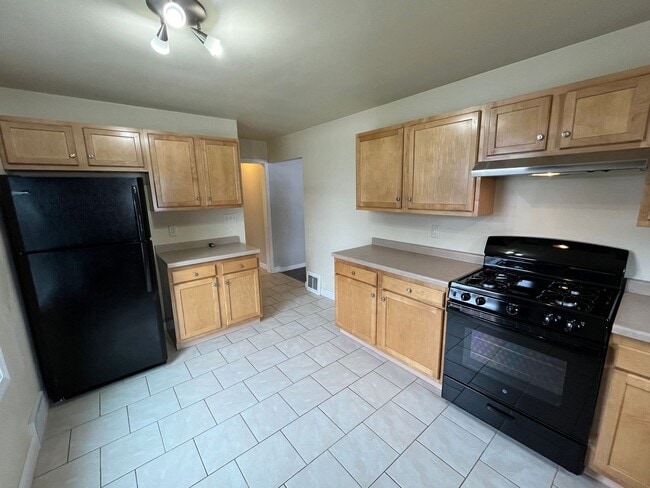 Building Photo - 2 Bed 1 Bath Single Family Home in Wausau