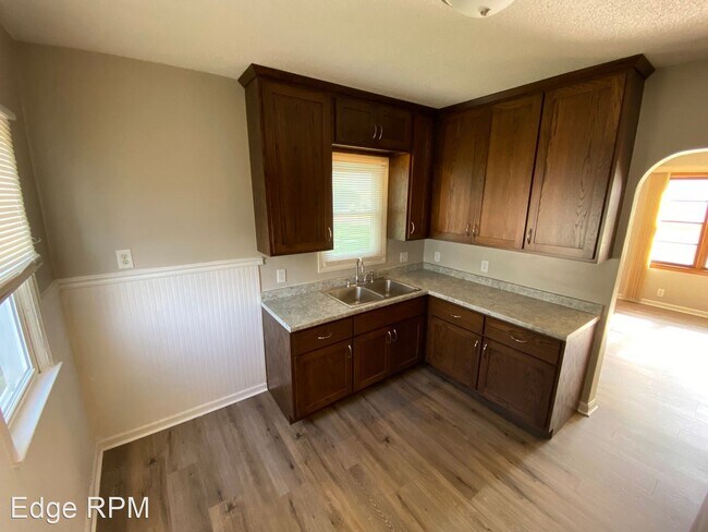 Building Photo - 2 br, 1 bath House - 1024 Dundee Ave