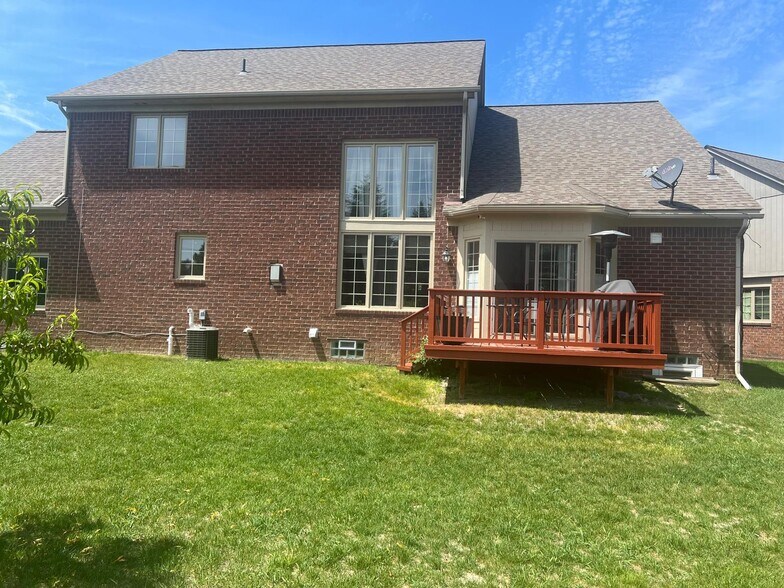 Building Photo - 4302 Summer Plz