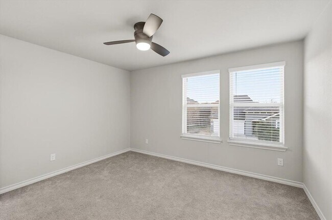 Building Photo - 704 Aliso Trail