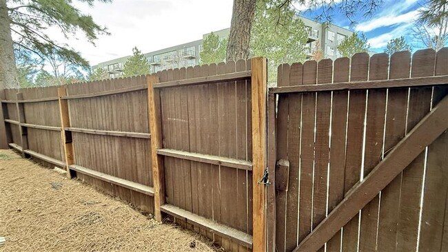 FullSizeRender (7) 4 - Table Mountain Townhomes