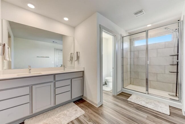 Building Photo - 109 Cupreata Ln
