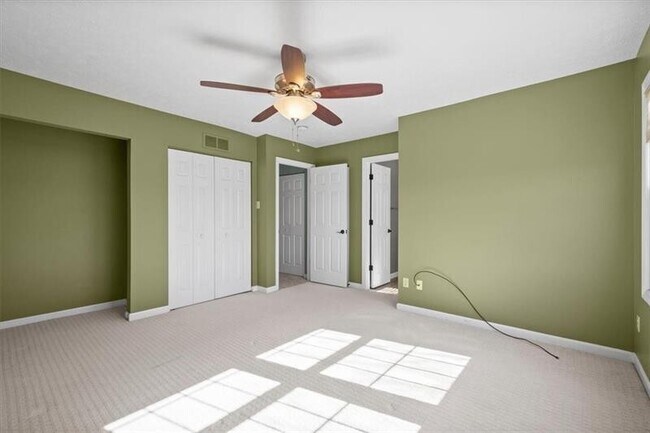 Building Photo - 102 Westbrooke Ln