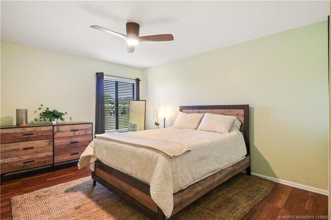 Building Photo - 4215 Gator Trace Ave