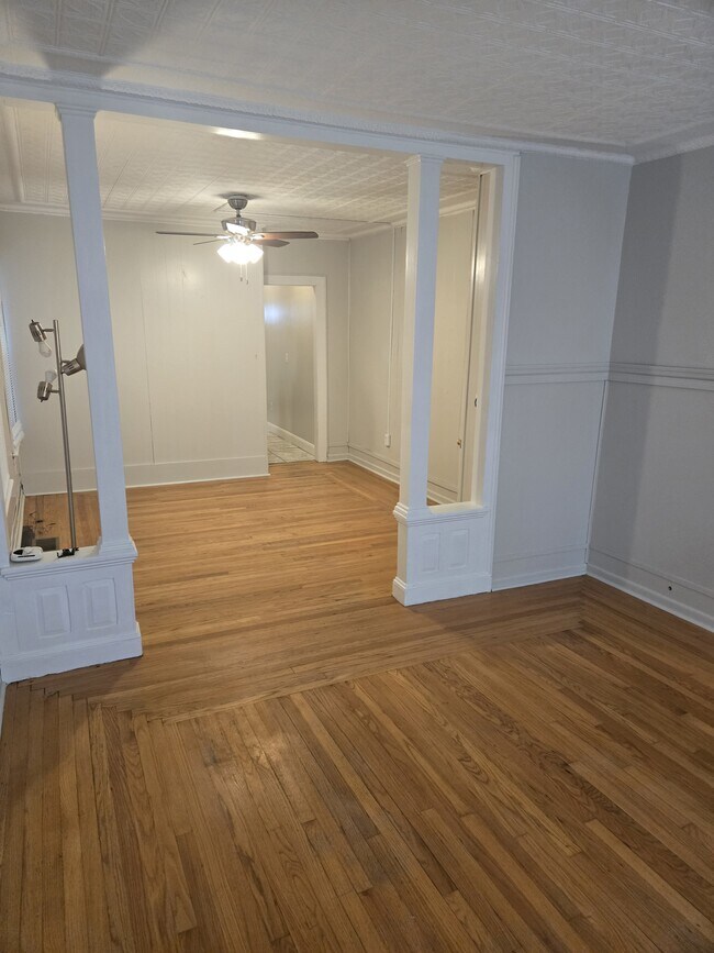 Primary Photo - 103 Lancaster St