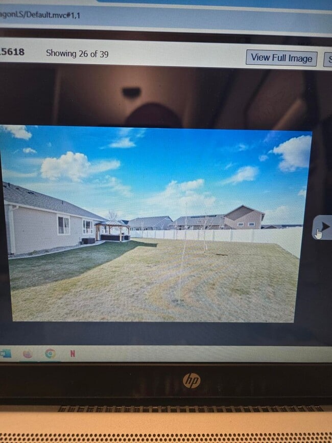 Building Photo - Stunning Zero Step Ranch Style Home