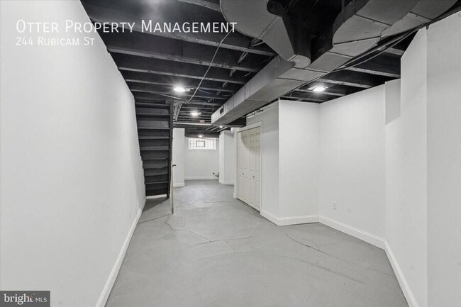Building Photo - 244 Rubicam St