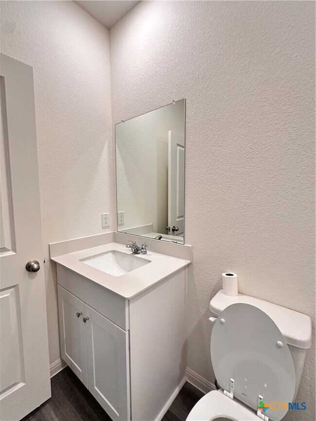 Building Photo - 124 Parrigin Cv