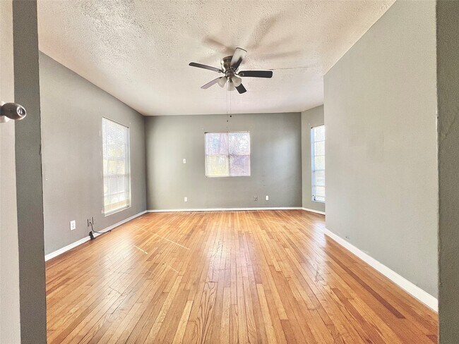 Building Photo - 1508 Darden Dr