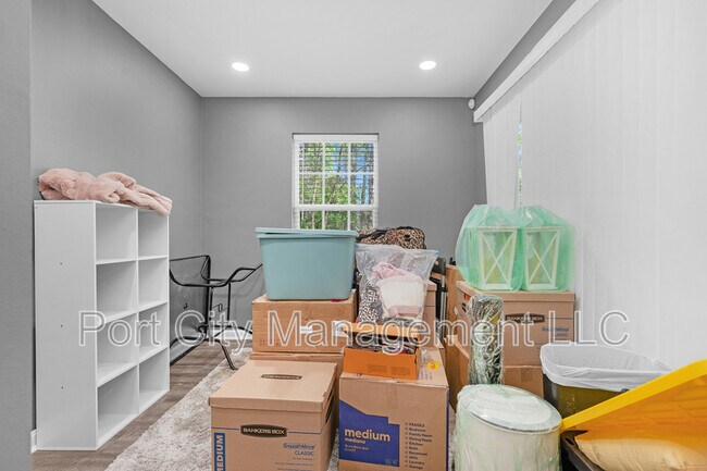 Building Photo - 2754 Zeek Ln