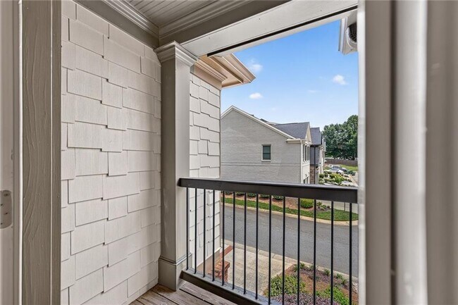 Building Photo - 3526 Pecos Ln