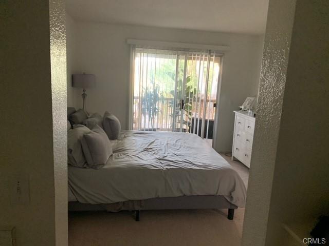Large Bedroom with view - 2800 Keller Dr