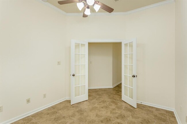 Building Photo - 9227 Mystic Falls Ln
