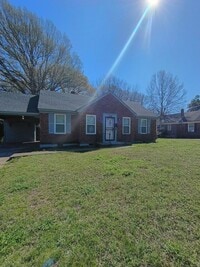 Building Photo - 1328 Semmes St