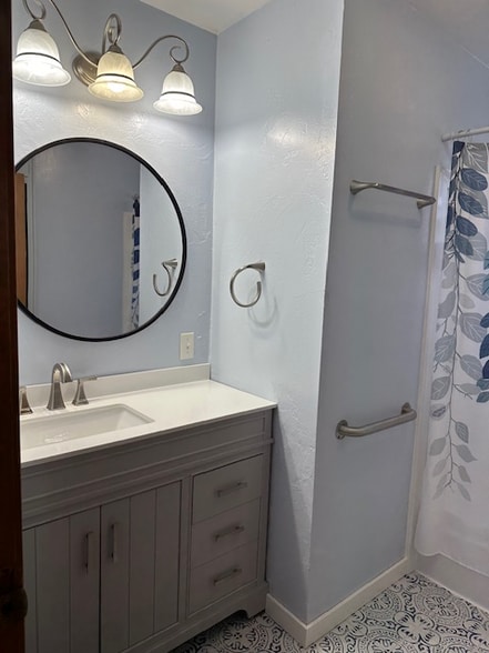 Building Photo - 1319 13th Ave